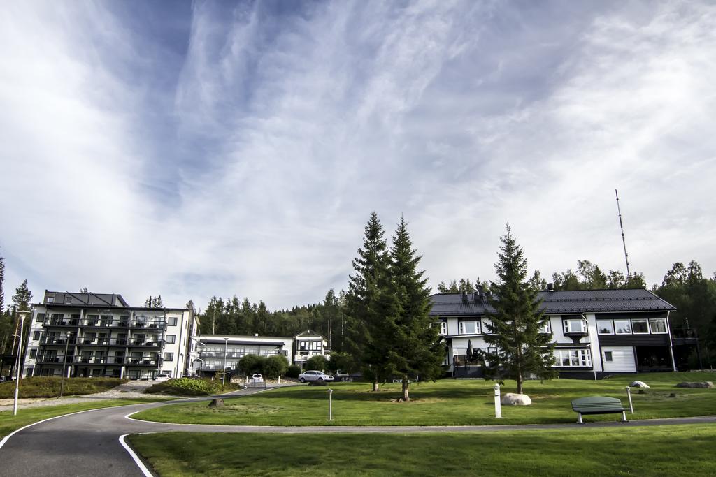 Hotel Aateli Lakeside Vuokatti Exterior foto